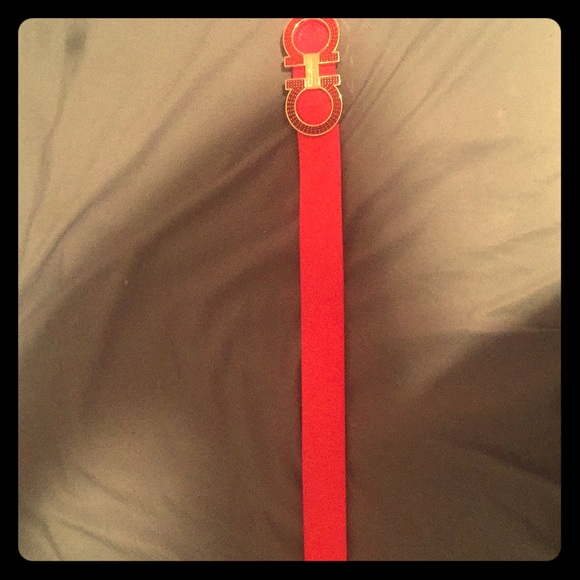 Faragammo belt